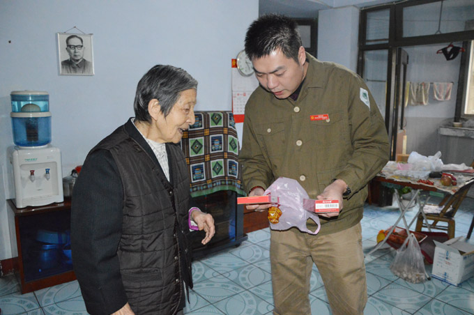 【特别策划】中国好人刘源