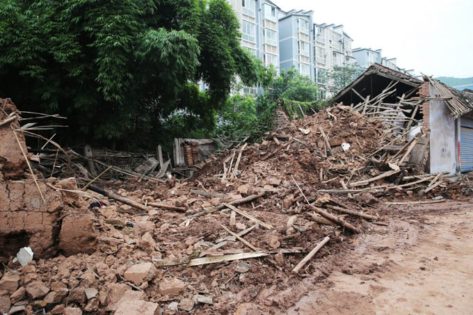 【第一现场】简阳突发泥石流  受损线路已恢复