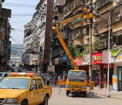 【战高温在行动】抢修队的一天