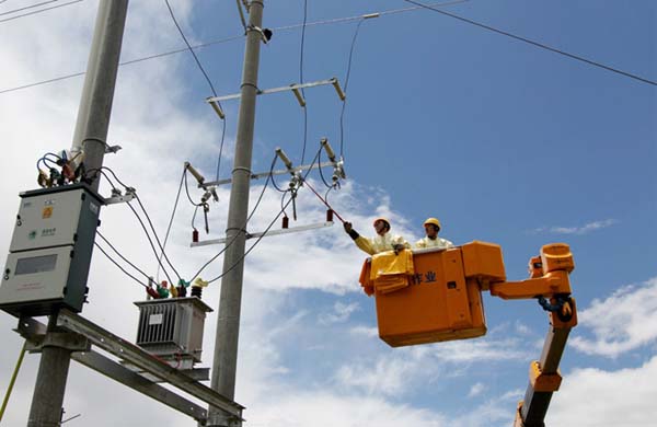 城市上空的电力“特种兵”