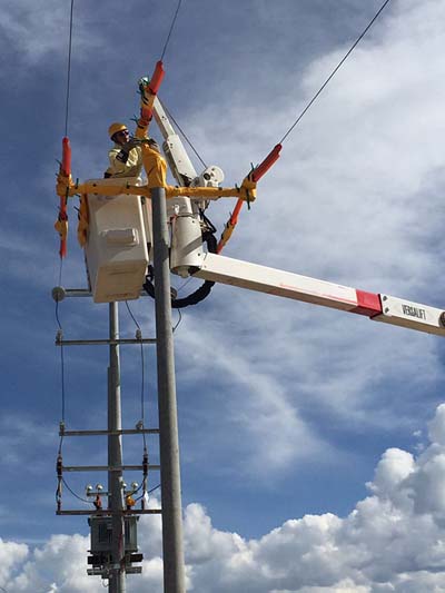 城市上空的电力“特种兵”