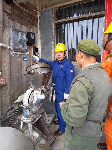 绵阳：服务路难于蜀道 “电管家”不好当 