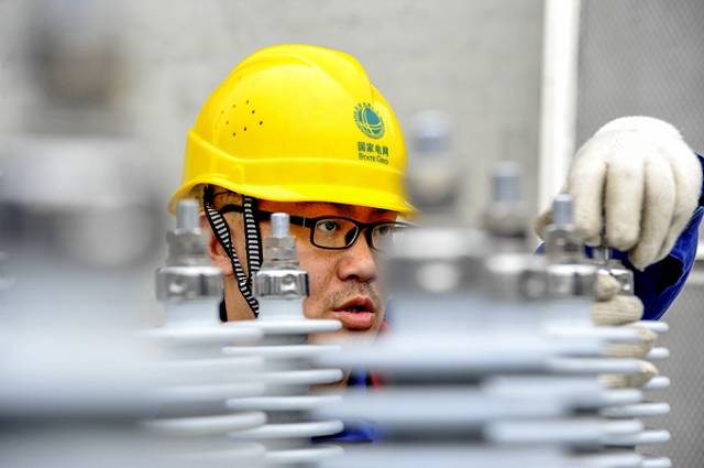 绵阳：冬日里的“工匠精神” 