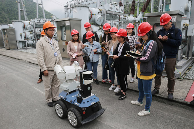 公司召开汶川特大地震十周年座谈暨新闻通气会
