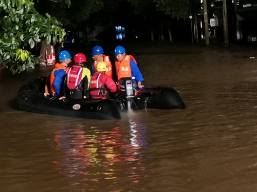 内江公司：不惧洪水 乘风破浪