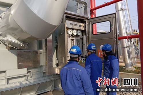 中国新闻网：四川电网19项迎峰度冬重点工程全部建成投运3.jpg