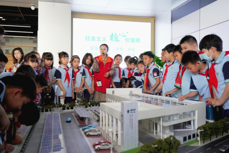 全国科普月:走进电力科普教育基地