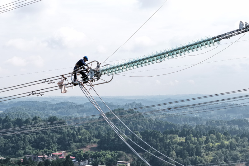 国家电网加快迎峰度冬工程建设