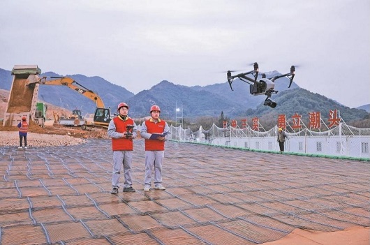 新时代高质量党建工程｜弘扬“红船精神” 建强战斗堡垒