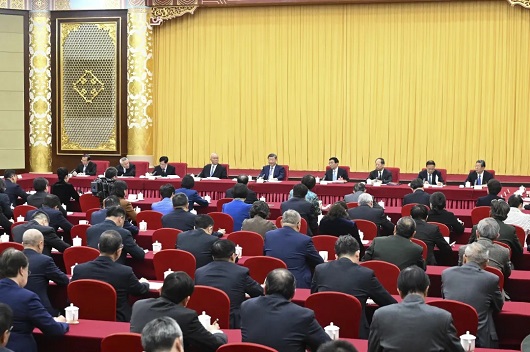 习近平在看望参加政协会议的农工党九三学社医药卫生界社会福利和社会保障界委员时强调 坚定不移走中国特色卫生与健康发展道路 推动“十五五”时期健康中国建设取得决定性进展