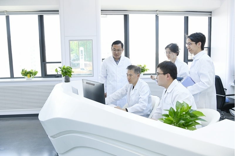 奋斗者正青春｜开拓进取 砥砺攀登